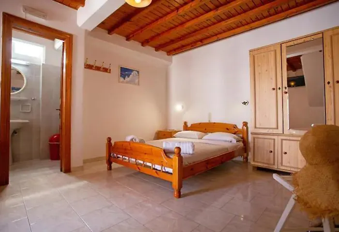 Bella Studios Mykonos Town